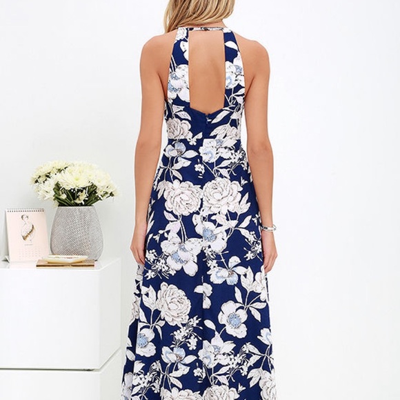 Lulu’s In Blossom Blue floral maxi dress - Picture 2 of 6
